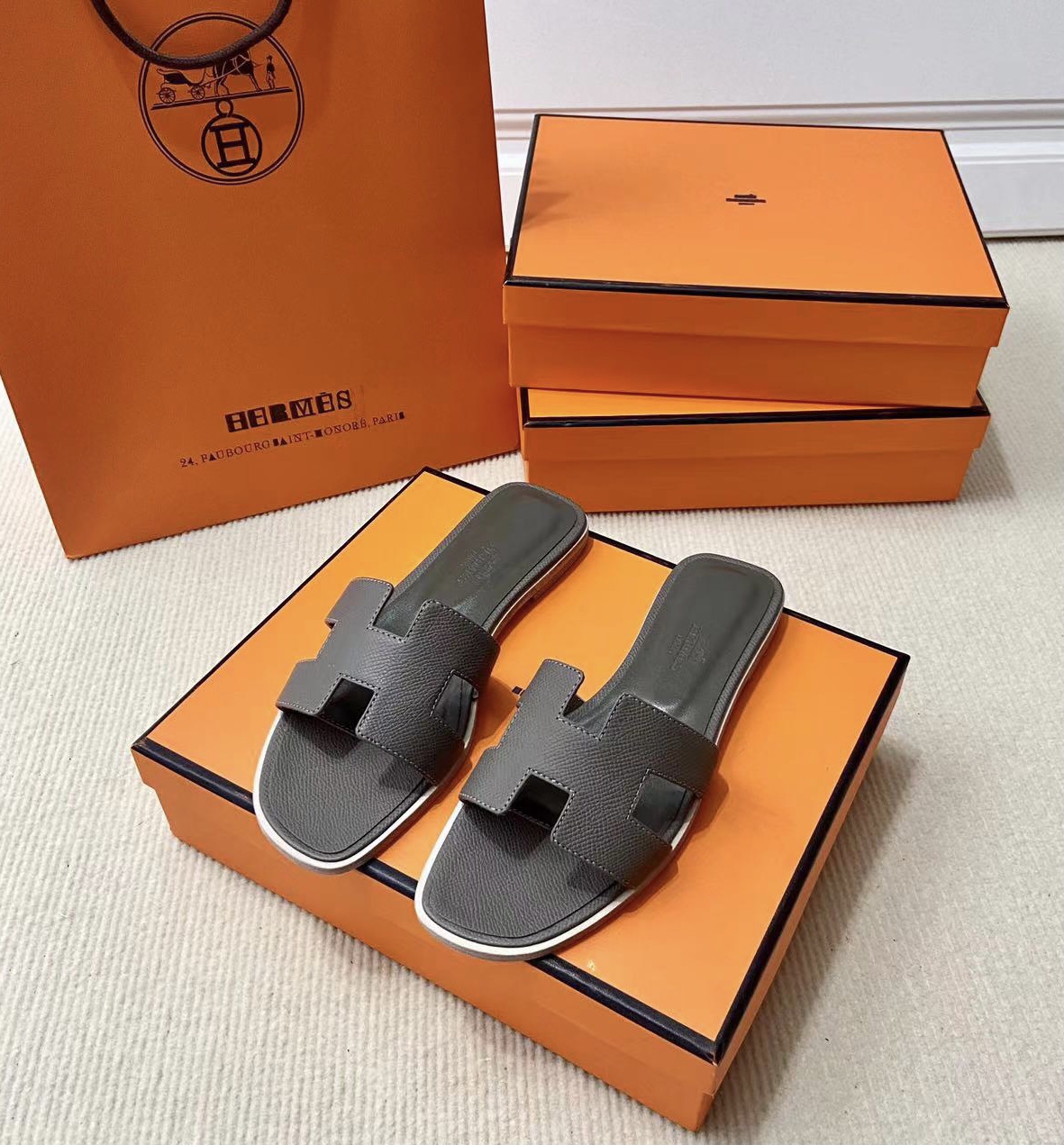 에르메스 올수공 오란 슬리퍼 샌들 앱송 86